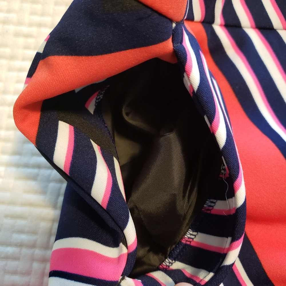 NWT Express Shorts - Picture 2 of 6